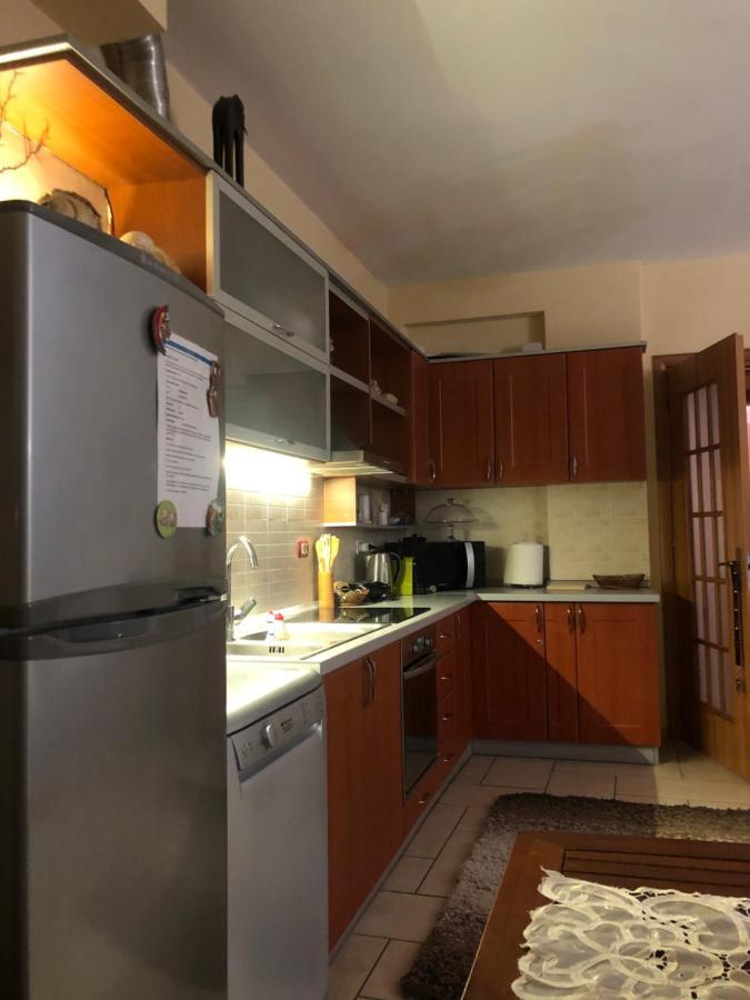 Teuta Apartment Дуррес Экстерьер фото